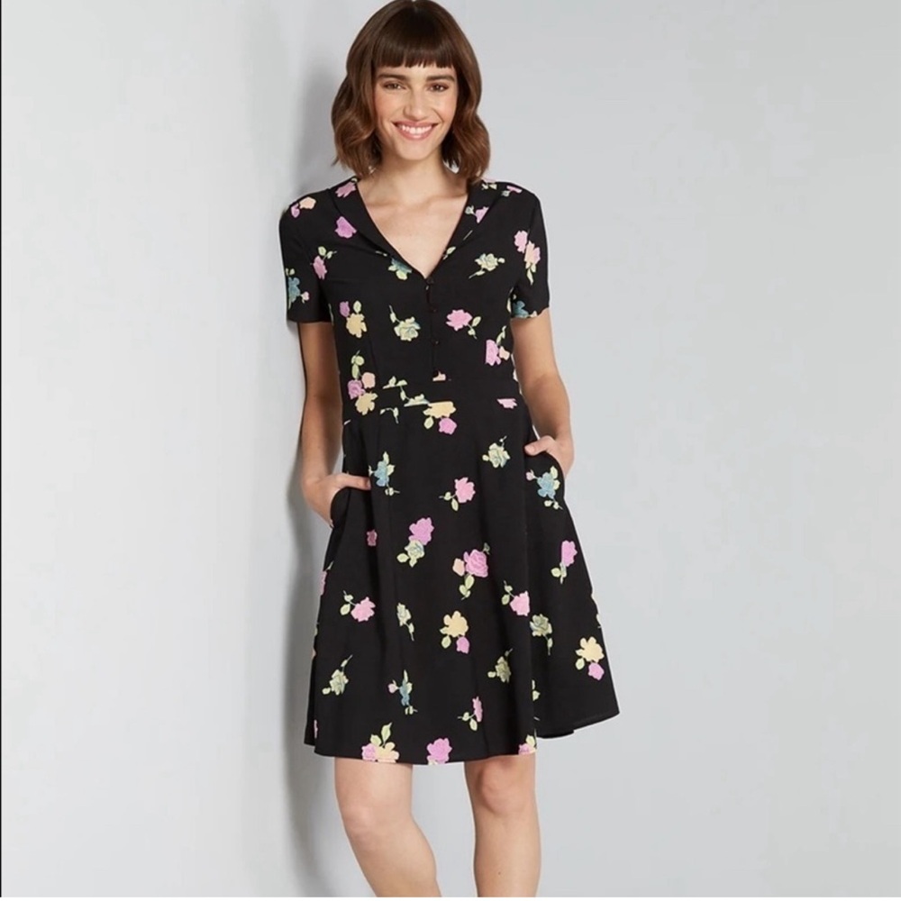 ModCloth Susan Bee Anthony Floral Black Dress Size 4